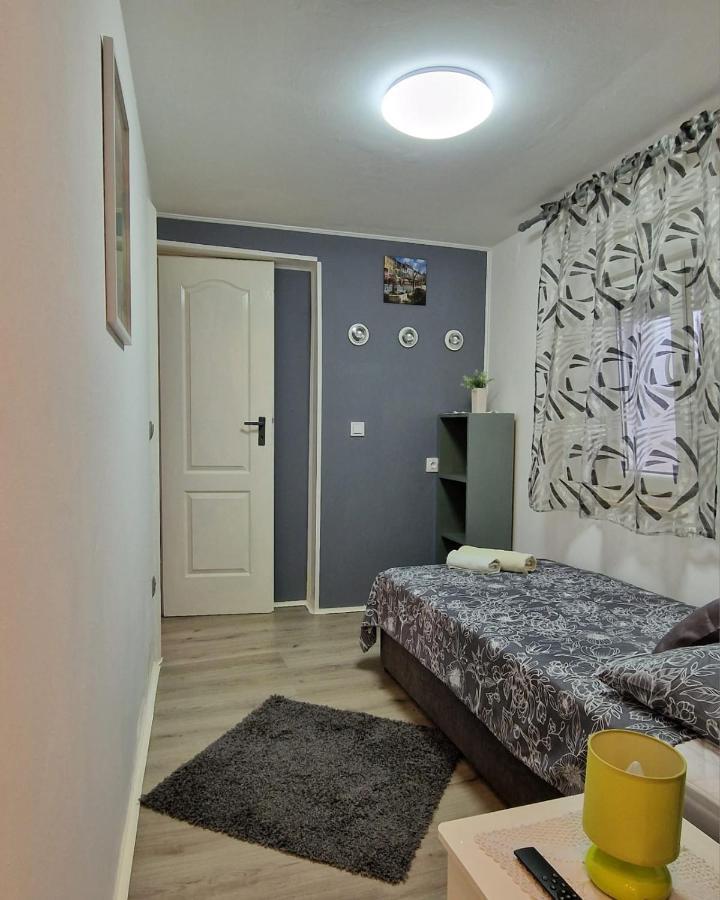 Apartment Ana Lozica With Terrace Ντουμπρόβνικ Εξωτερικό φωτογραφία
